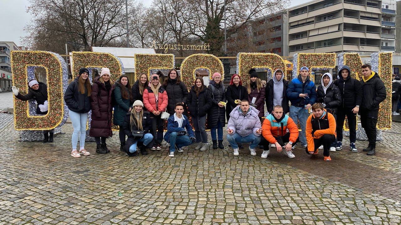 VOŠMOA Jablonec nad Nisou - Maturitní ples O4.C - Cesta na Ibizu 23.02.2024💋