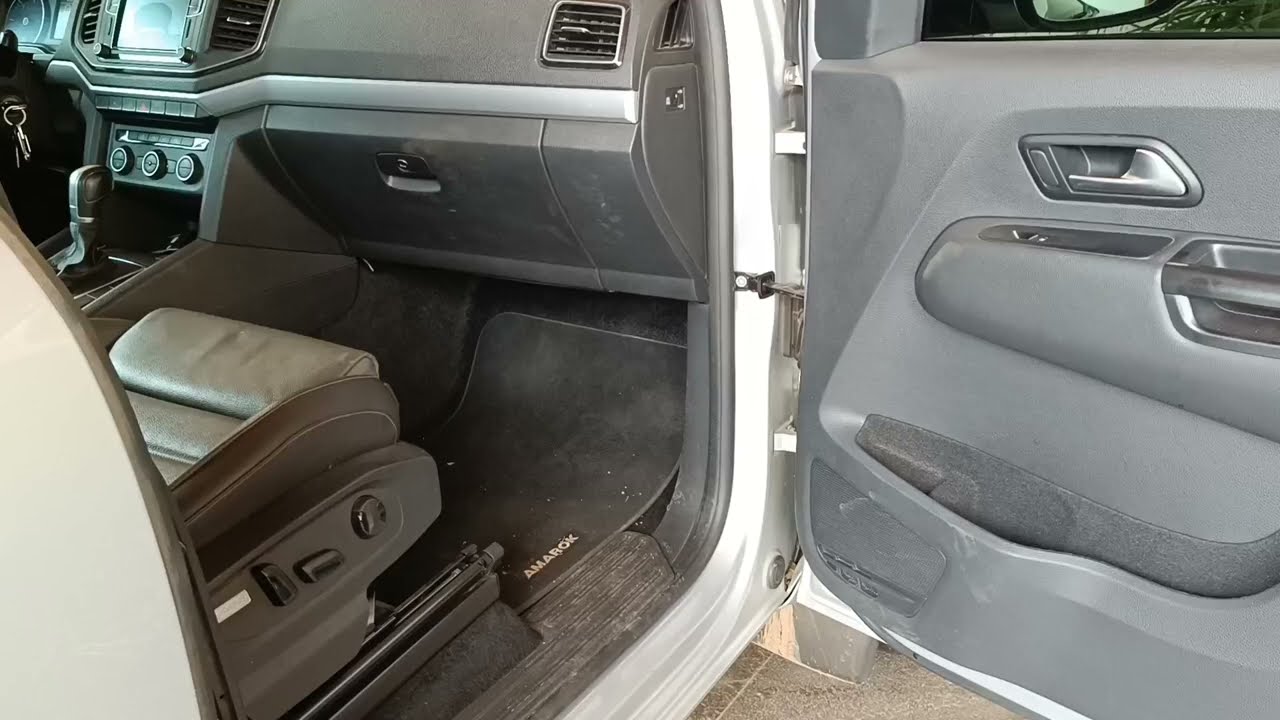 Como trocar o filtro do arcondicionado Amarok 2017