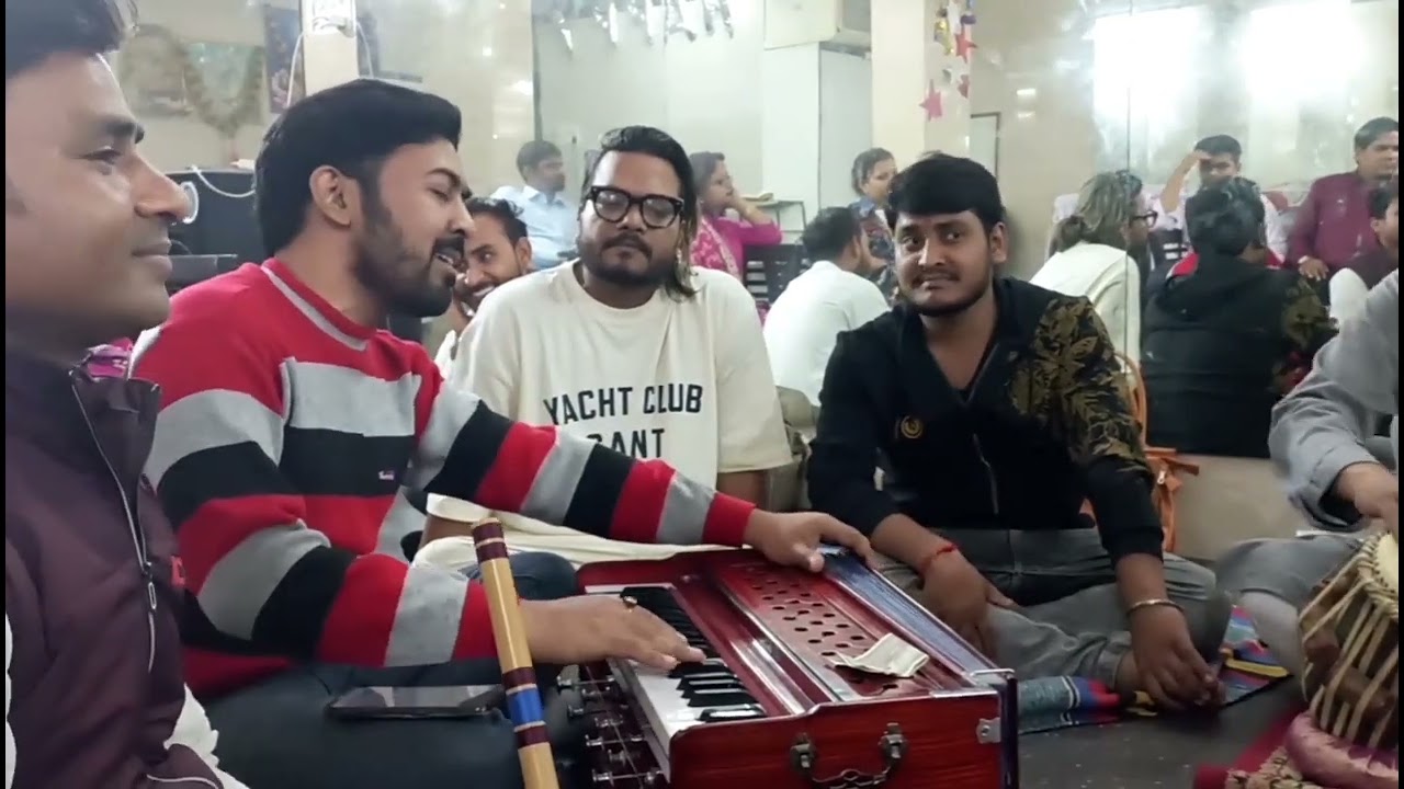 Abke hum bichde Live Bethak in front of Ghazal renowned artist @KumarSatyammSir Feel blessed 😊🙏