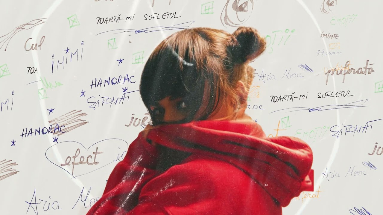 Aria Moon  - Hanorac