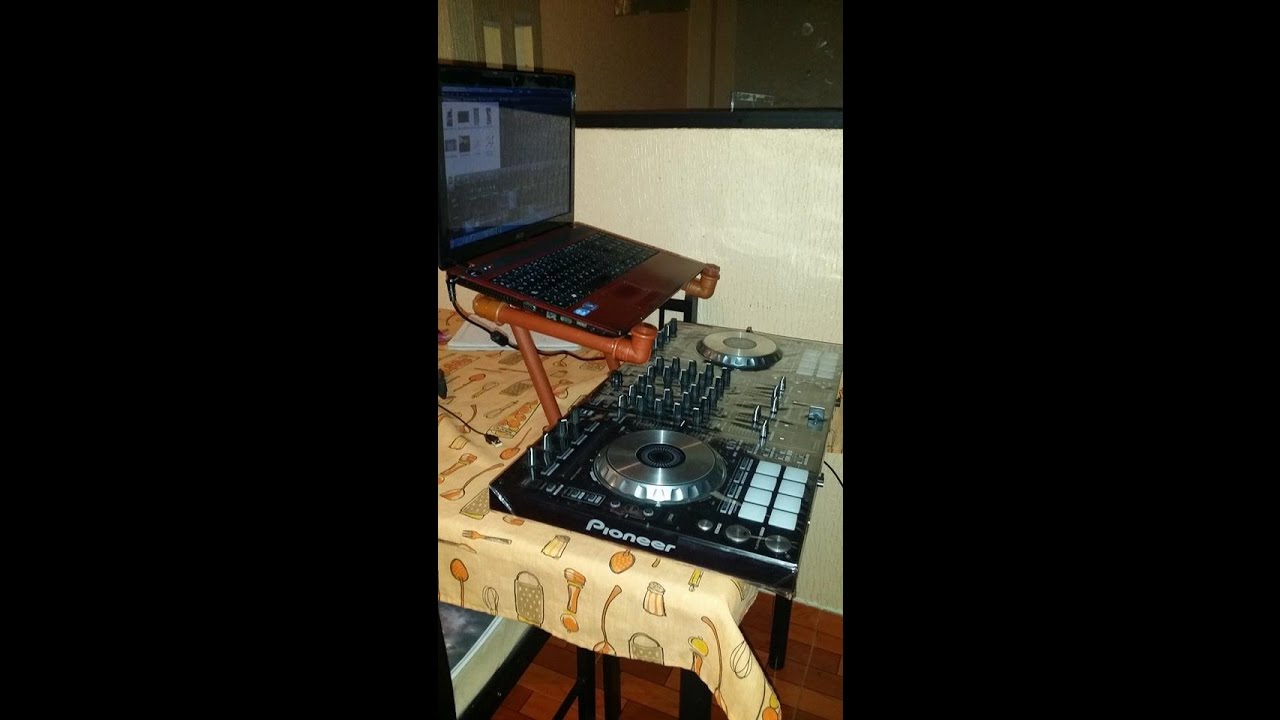 SOPORTE PARA LAPTOP(PORTATIL, COMPUTADOR) Y CONTROLADOR (DJ) AJUSTABLE