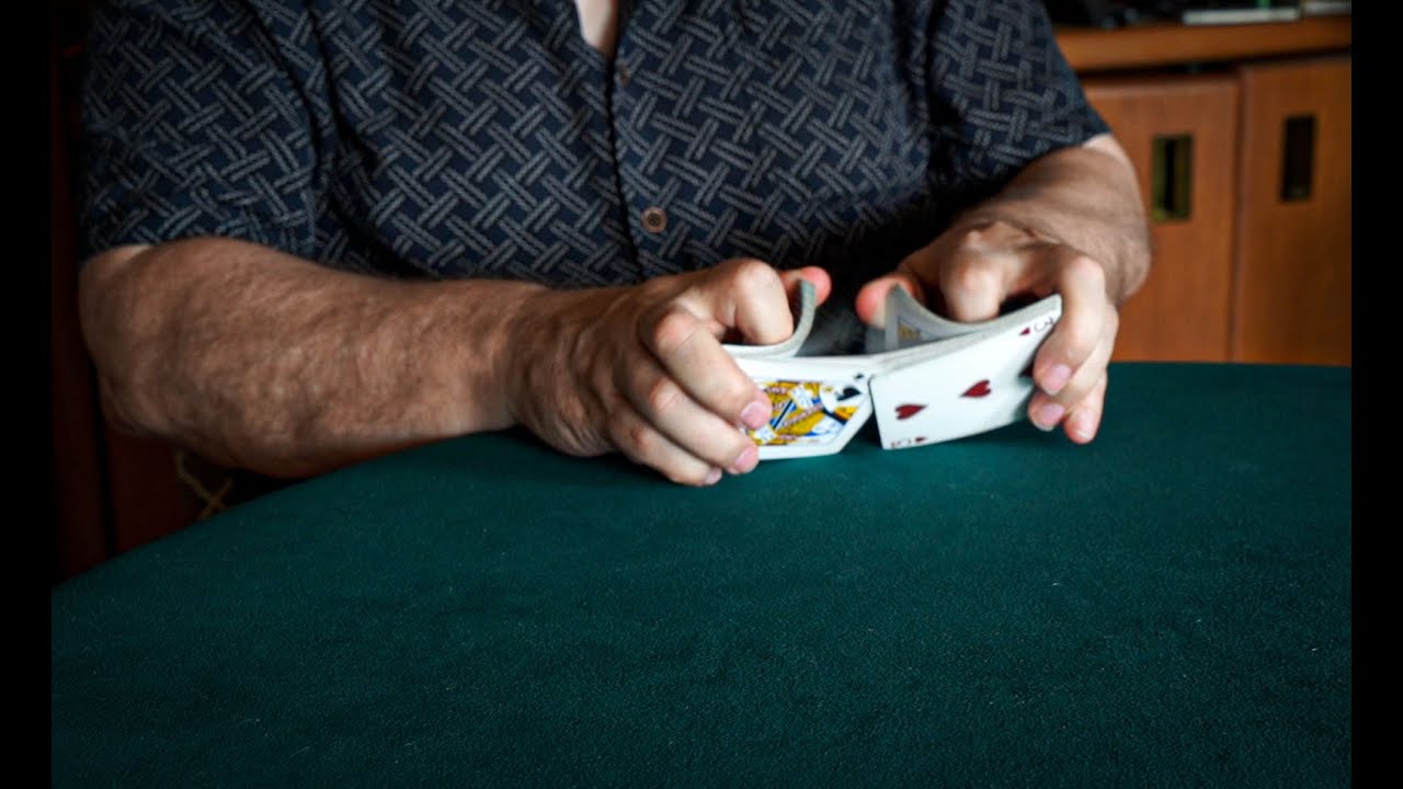 CARD CHEATING vs Card Magic: a primer and an intro
