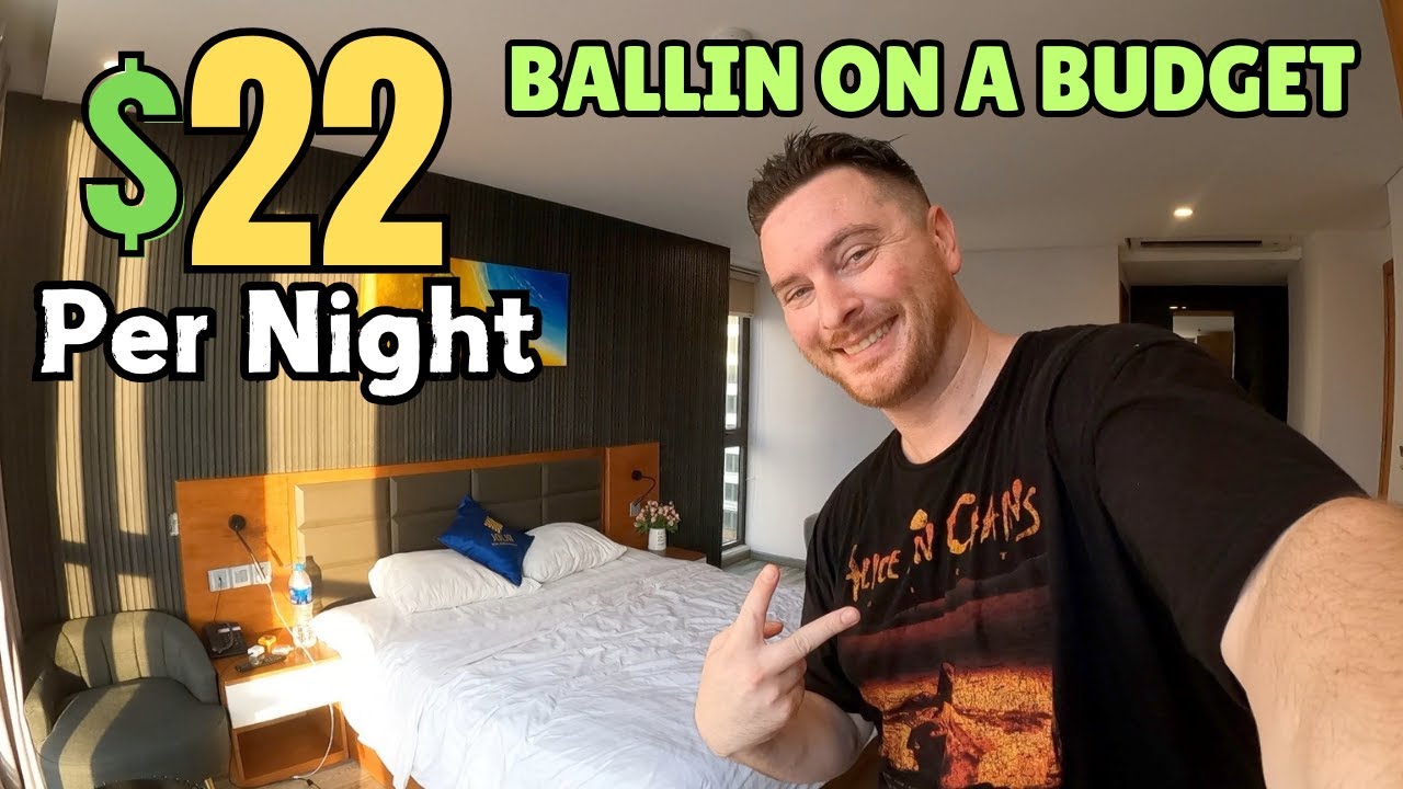 $22 Beachside Budget Hotel in Danang Vietnam