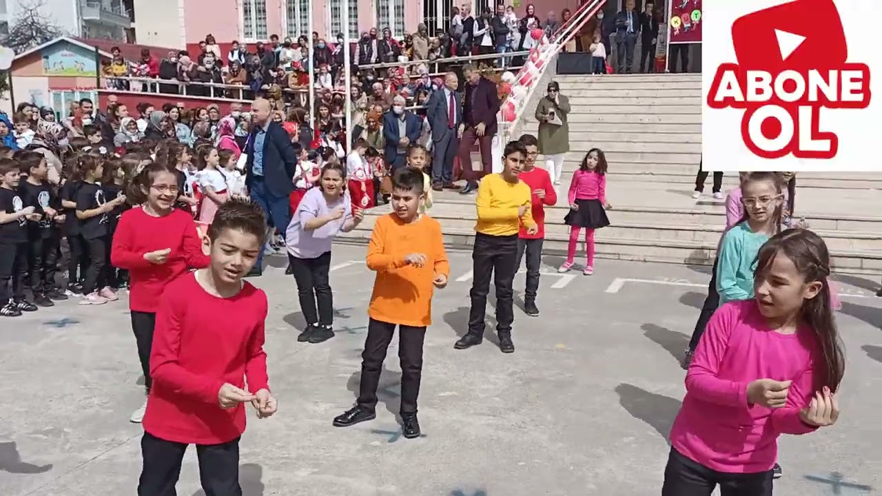 3D Sınıfı Tebessüm 23 Nisan Gösterisi