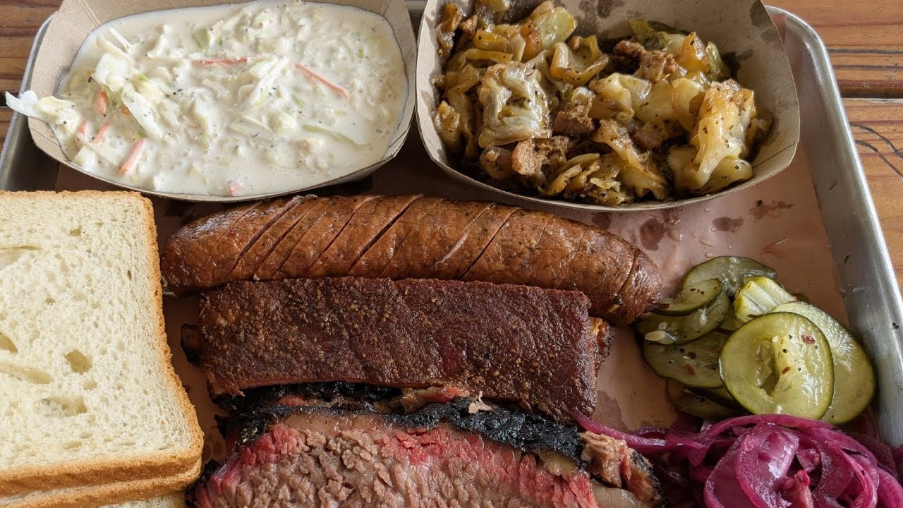Damon's Real Texas Barbecue Review: Does It Make Texas Proud? @JnJEatingAdventures 