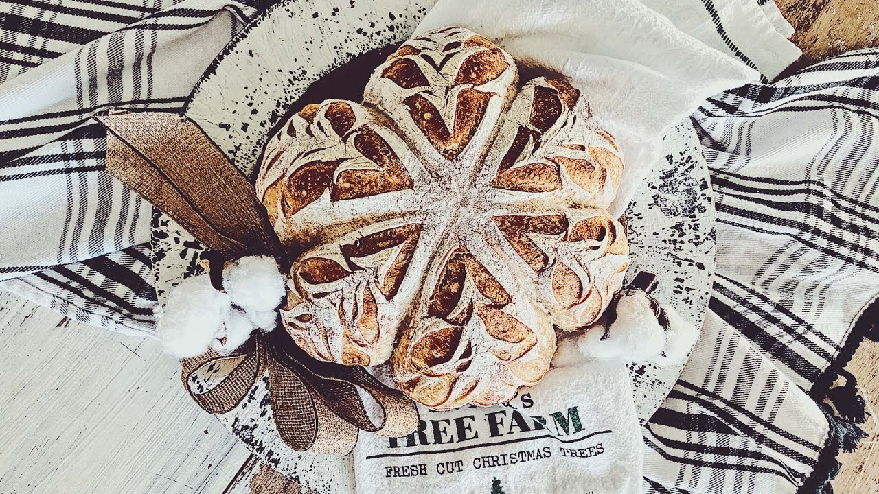 UFO Lame Giveaway and Christmas Tree Sourdough Scoring Pattern