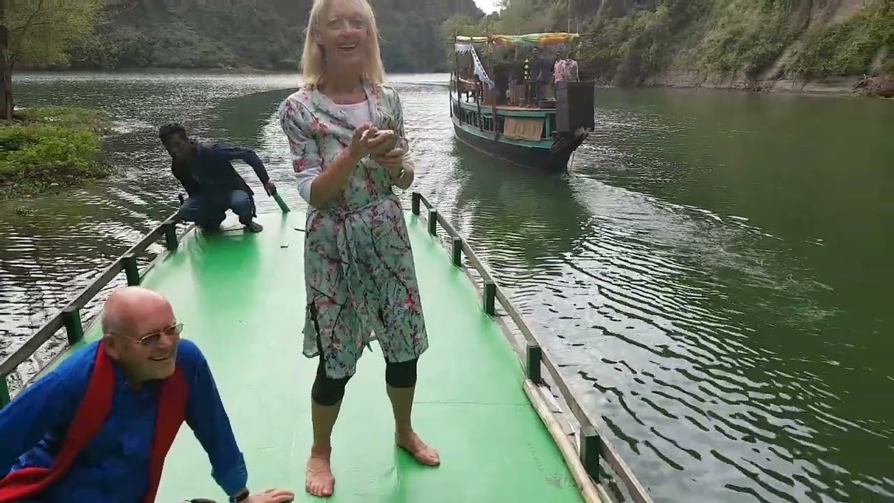 Raw Footage: Party Boat with Dancing Locals in Rangamati 🇧🇩 #shorts