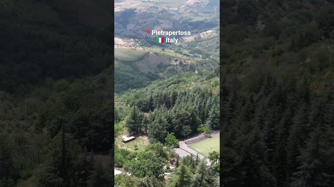 🇮🇹 Pietrapertosa, Włochy | Ucieczka dronem w 4K