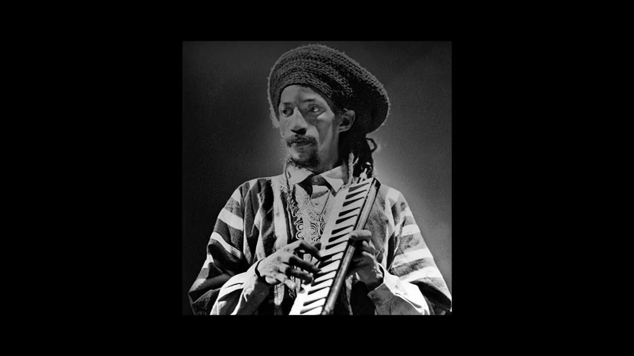 Augustus Pablo - Vibrate On (Remix)