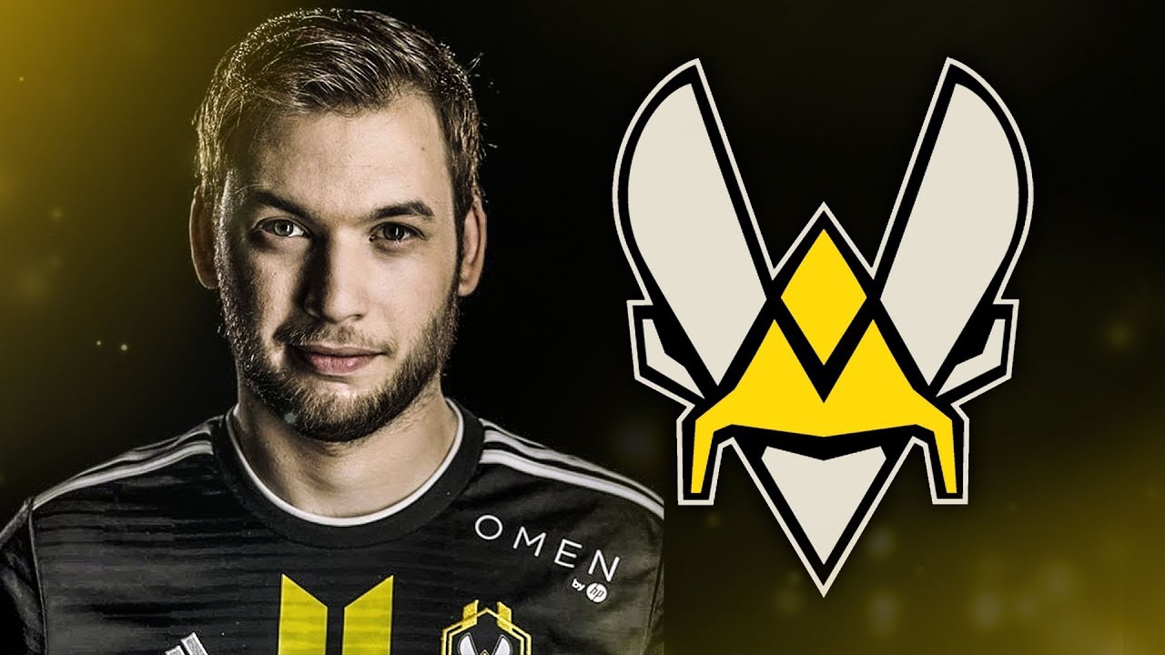 JE DEVIENS JOUEUR PRO VITALITY !!