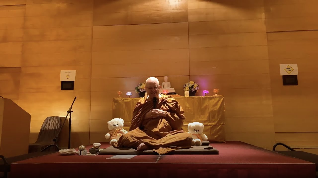 2023-03-24 Ajahn Brahm 4-Day Retreat – Evening Dhamma Talk