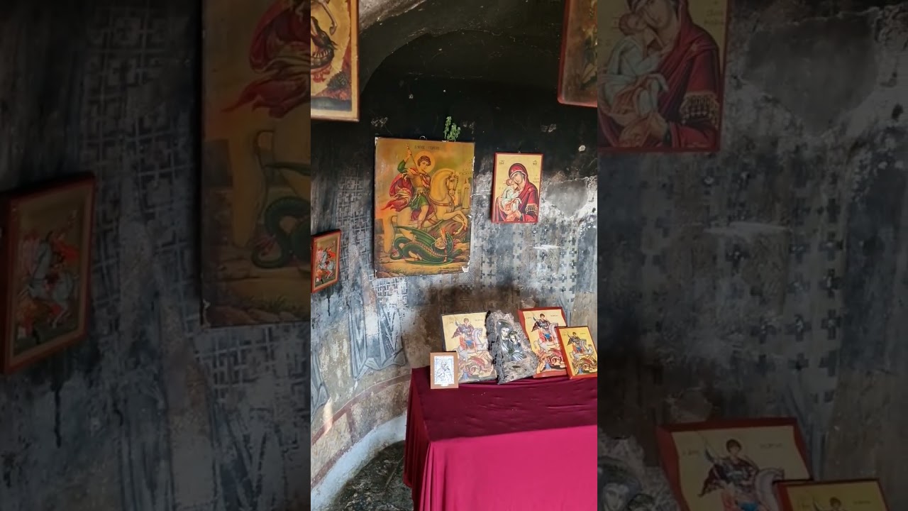 Albania del Sud, antica chiesetta. Ago.2023.