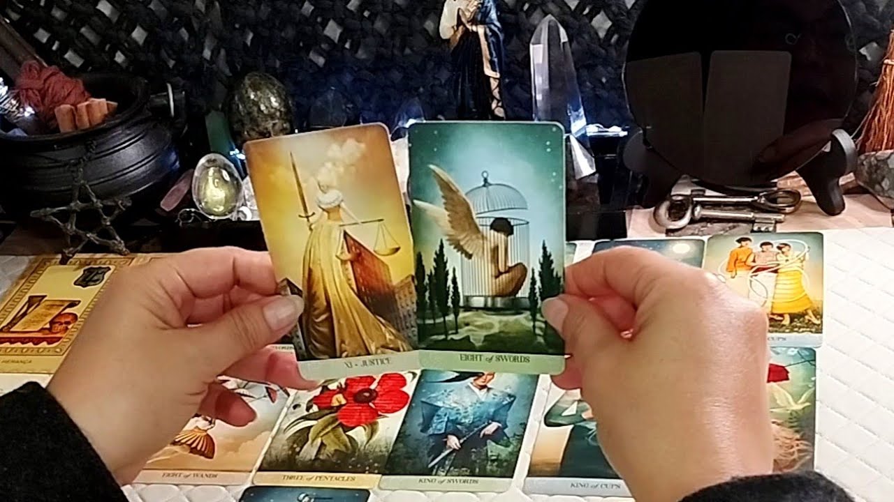 REVELAÇÕES, UMA PESSOA PRESA PELA CULPA. 🗡️🧠🫀⚓#cartomante #tarologo #oraculista #tarot 