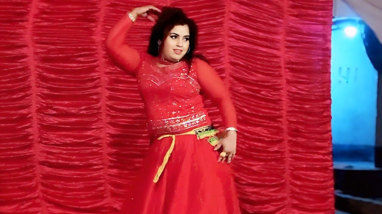 Komoria Gole Gole/গ্রামের মেয়ের উরাধুরা ডান্স/Bujpuri Dance Vedio/Subrna/New Wedding Dance 2026