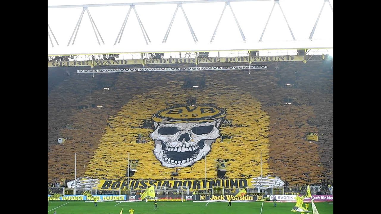 BVB - Wolfsburg 5:1 - Gelbe Wand Südtribüne Dortmund - Borussia Dortmund bis in den Tod - Choreo