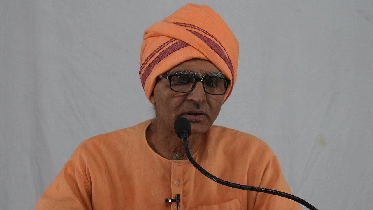 Ishopanishad Mantra 10- by Sw. Rajendrananda, at RKAA, Varanasi