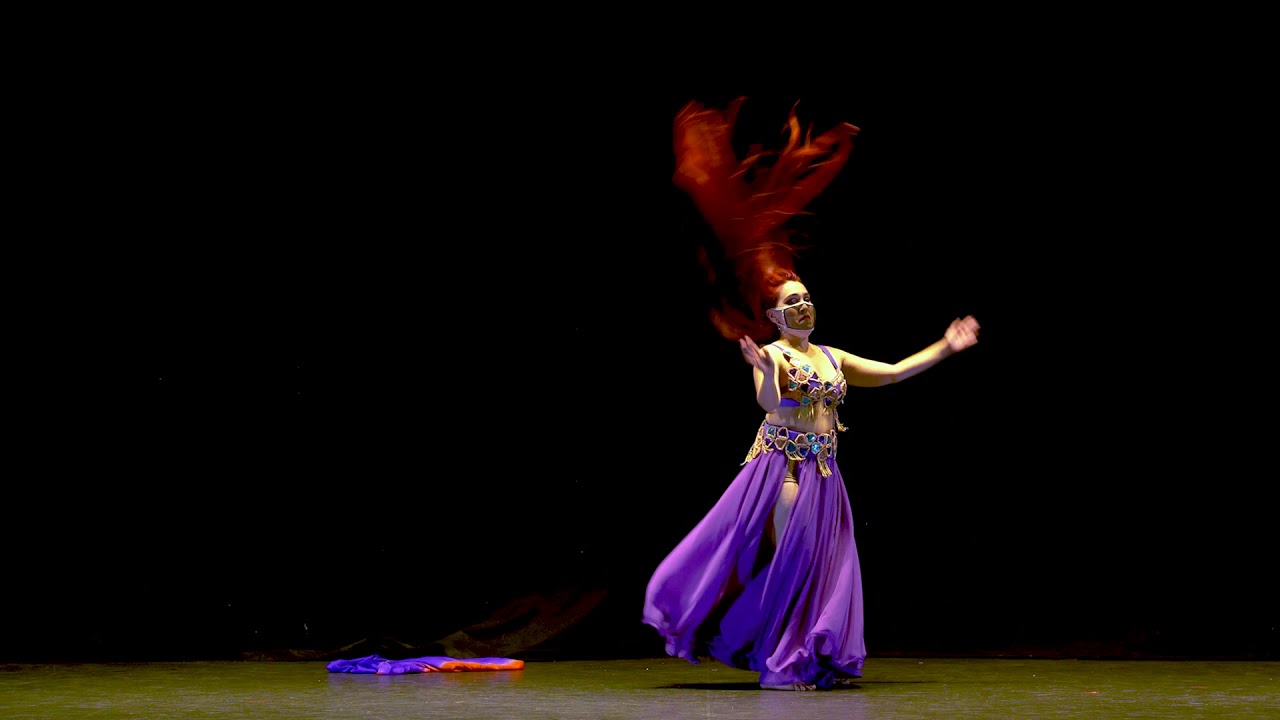 Mejance: Elena Ramazanova -  Carla Diaz GALA NUR