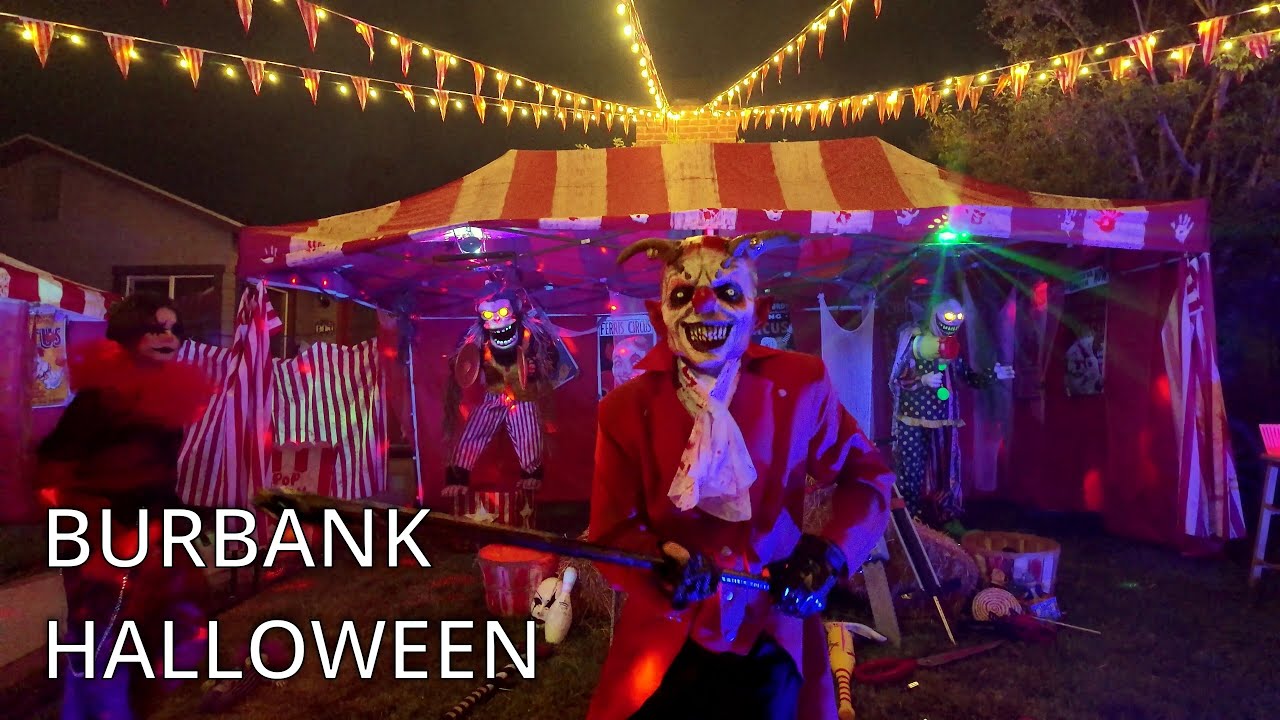 Halloween Decorations Tour in Los Angeles, Burbank, California