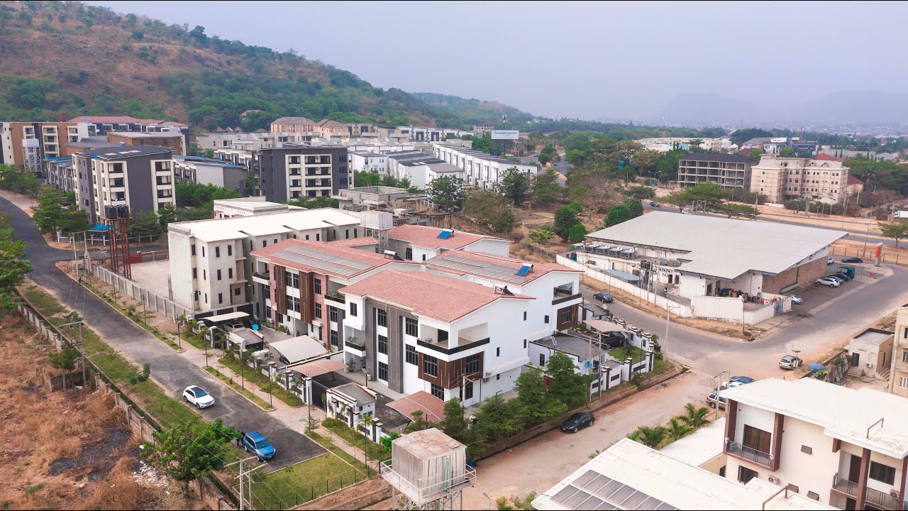 FURNISHED 6 BEDROOM DUPLEX IN ABUJA