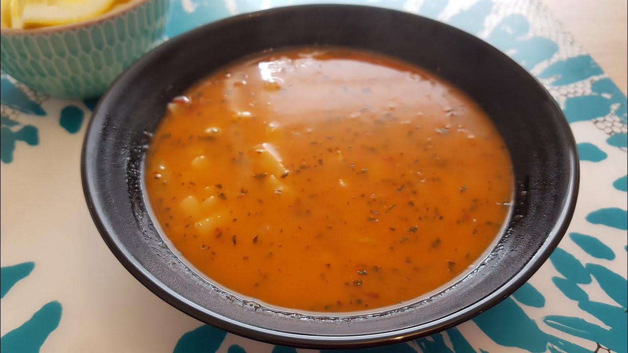Szybka Turecka zupa z makaronem - Erişte Çorbası