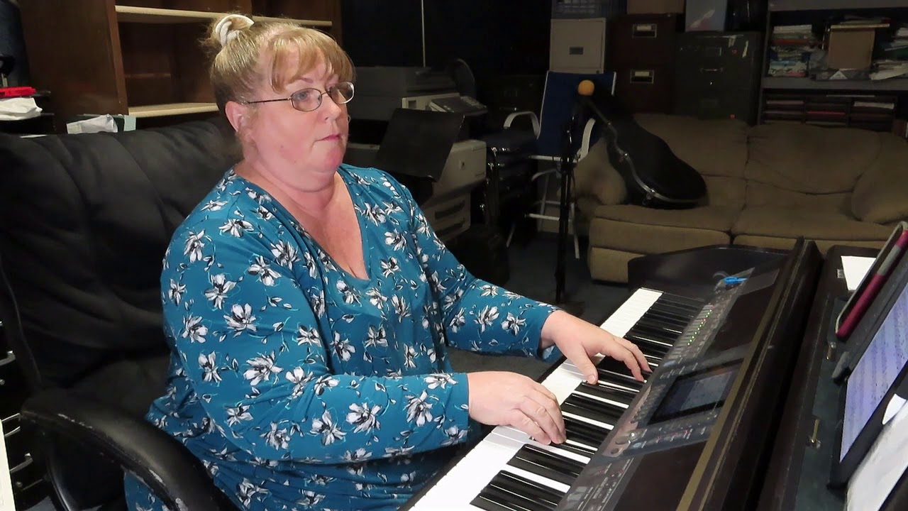 When He Comes Again - Piano Solos by Brenda