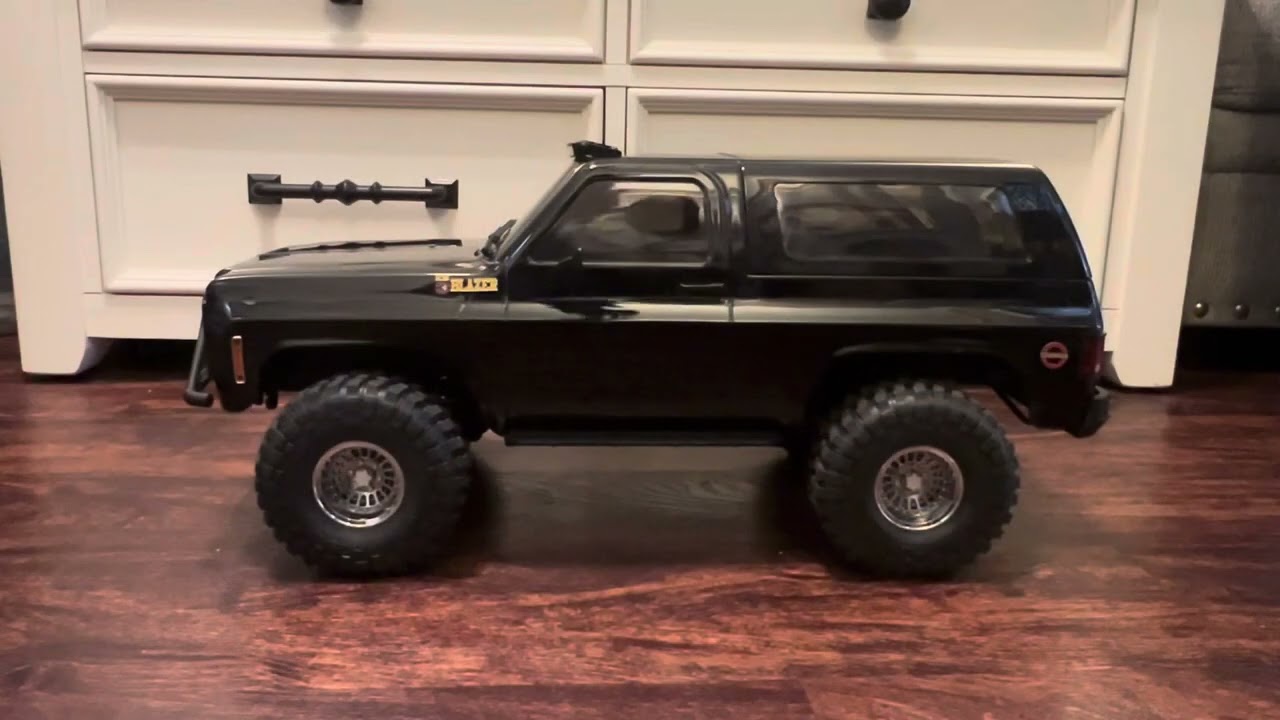 FMS FCX10 K5 Blazer Scale and Clean Upgrades #fcx10