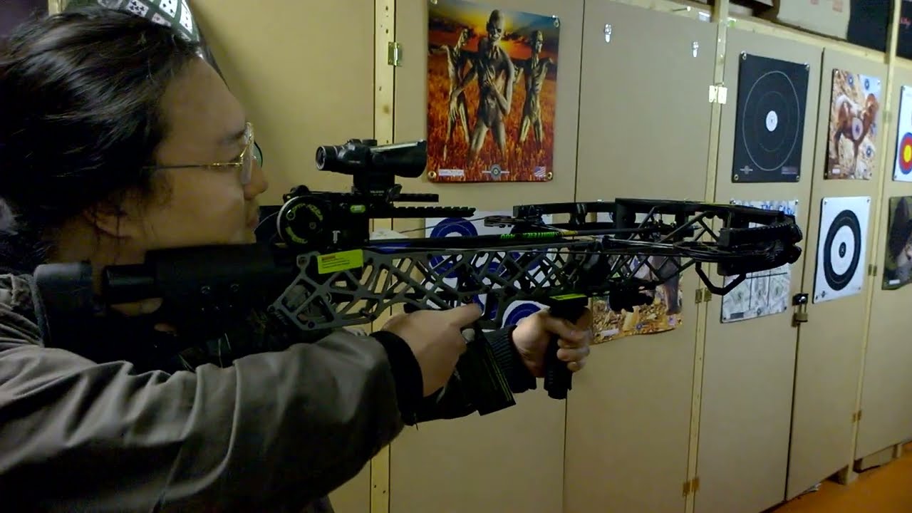 TRYING OUT THE GEARHEAD TACTICAL CROSSBOW AT SILVER ARCHERY - OUR LOCAL PRO SHOP 001