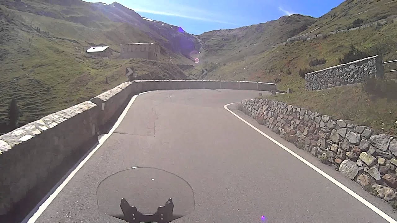 DL650, Sony HDR-AS15, Stelvio
