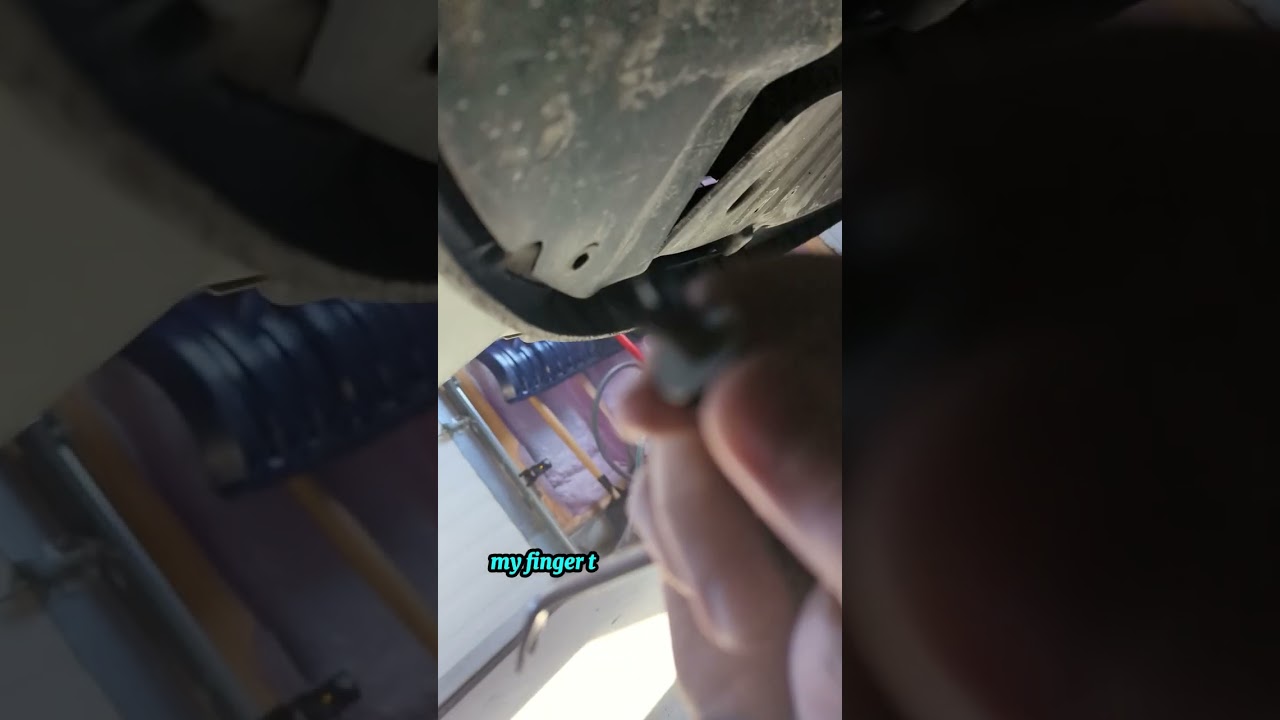 2016 Hyundai Veloster Turbo - Change a fog light (H8).