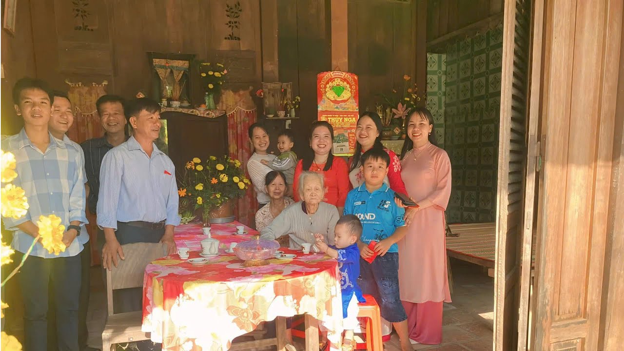 Đầu năm 2025 đi chúc Tết Ông Bà | TCMT#10