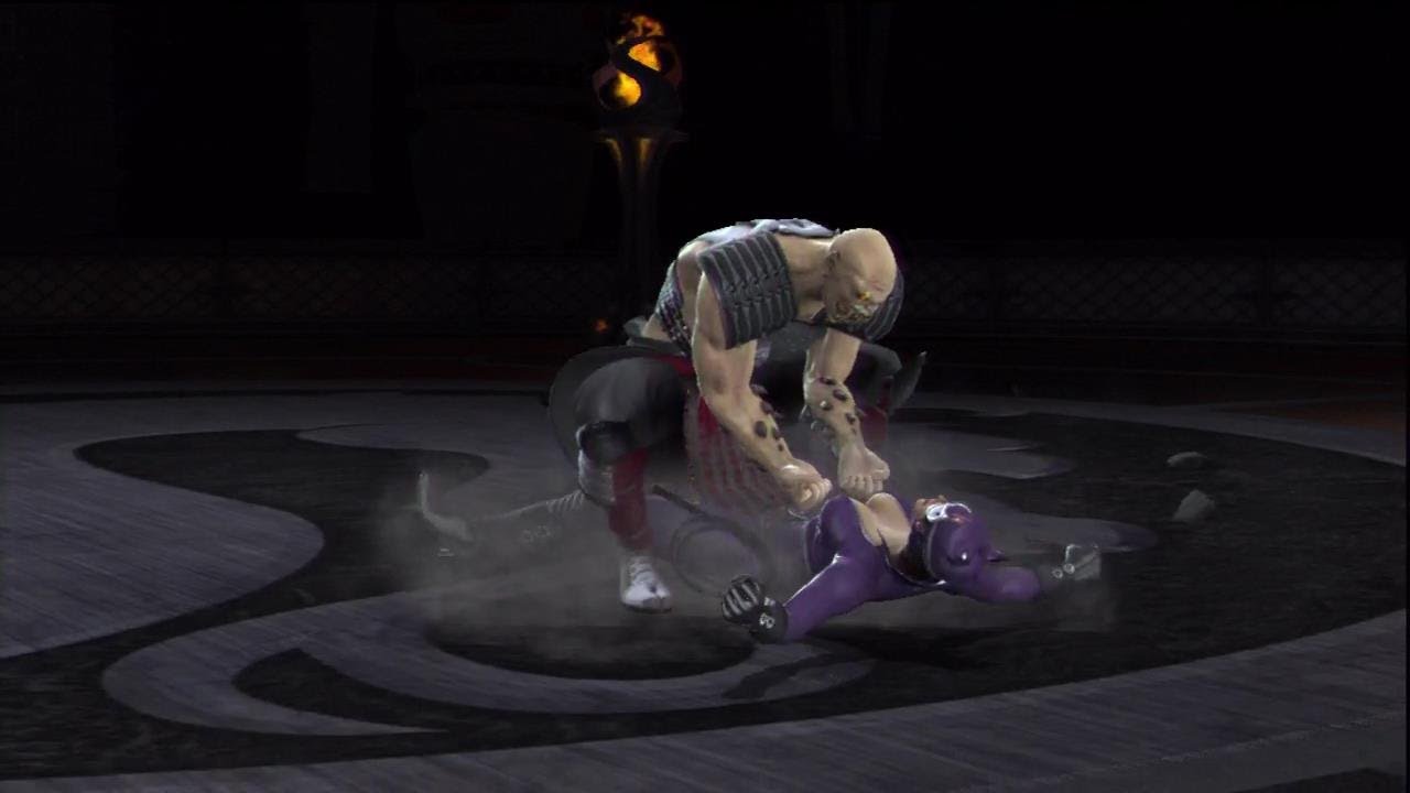Mortal Kombat против DC Universe — все фаталити и героические бруталити в «Женщине-кошке» (HD)