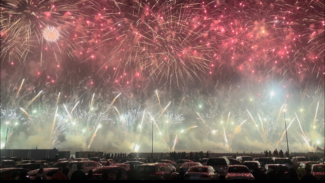 Happy new year from Bahrain | Spectacular fireworks and drone show