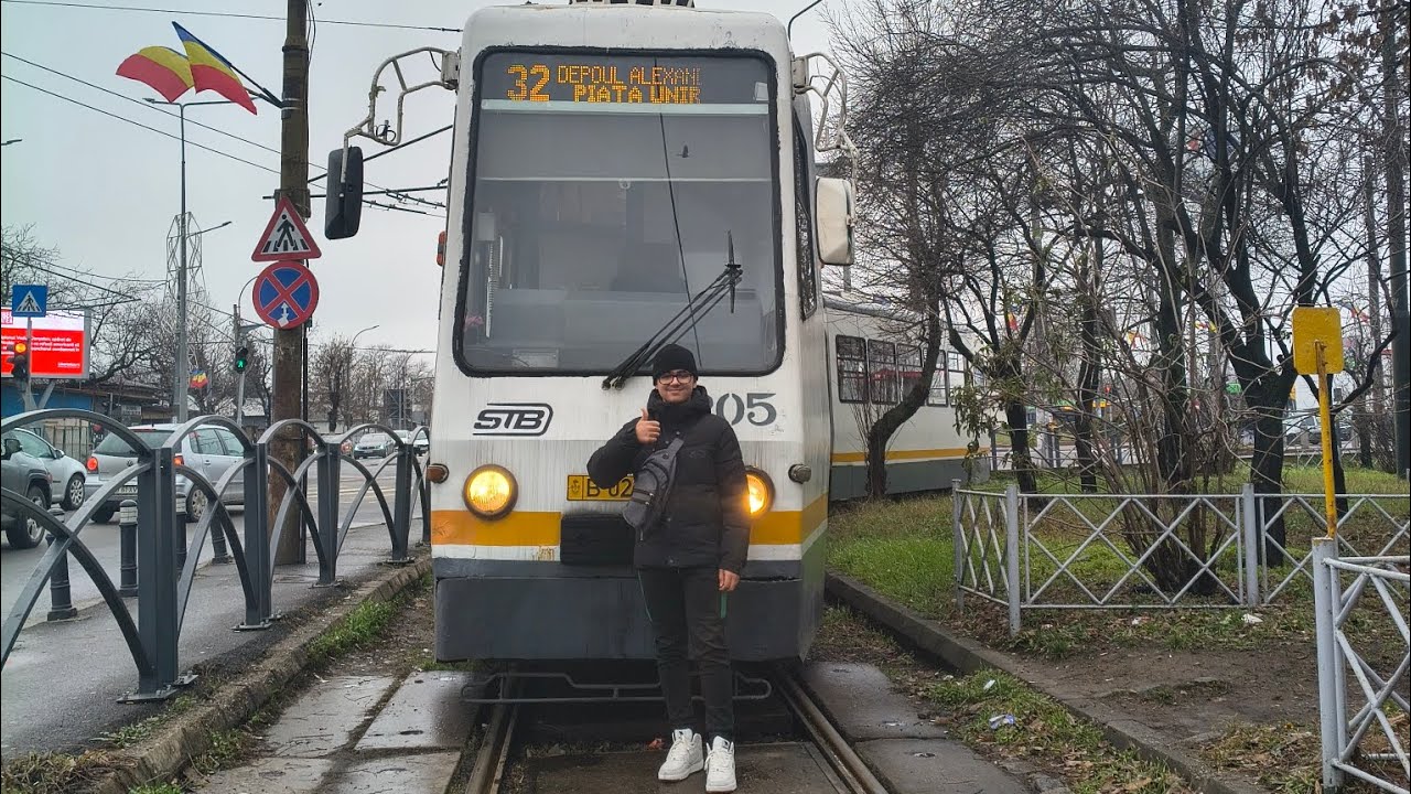 COLAJ CU BATRANUL TRAMVAI V3A-93-EPC PE LINIA 32 #205 TUR PIATA UNIRII-DEPOU ALEXANDRIA #stb #tpbi