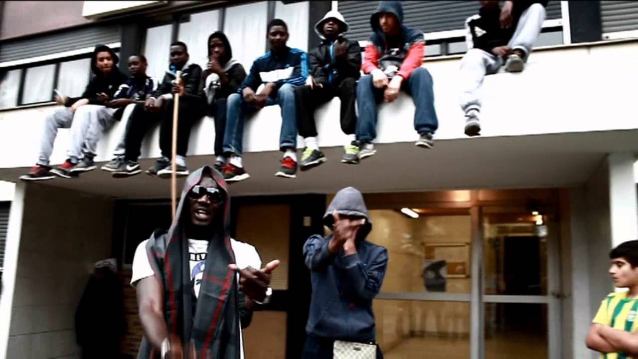 TRAFIQUINTE - CHAKAL D'AFRIKA // STREET CLIP (Video KolossalCorp)