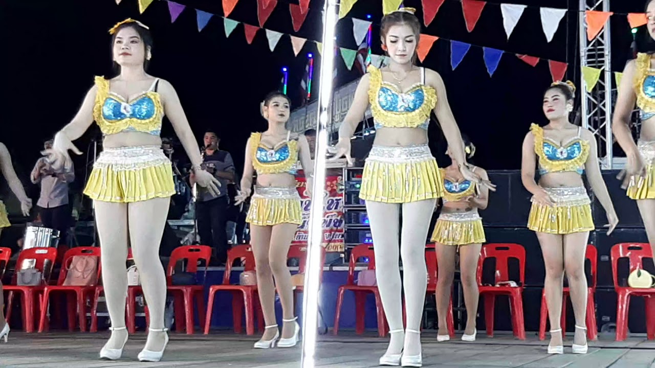#รำวงย้อนยุคเพชรบุรี.(บูชาครู)นางรำ #คณะชวนชม/#คณะดาวจรัสแสง.