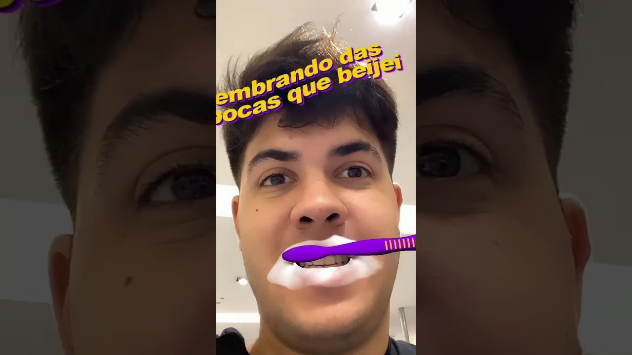 Álvaro leva leydi para festa de José e João da família poncio