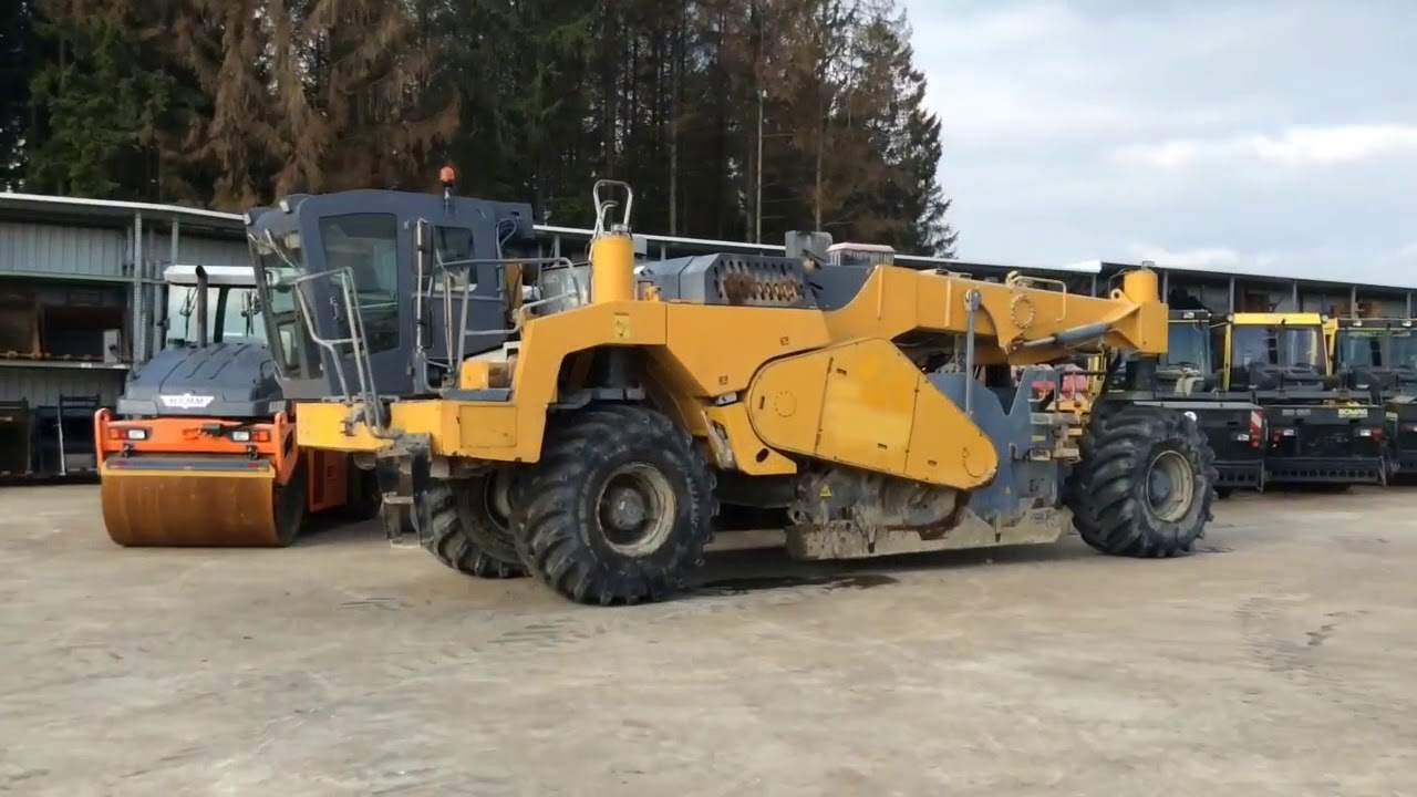 (3697) Wirtgen WR 2400 Stabilisierer
