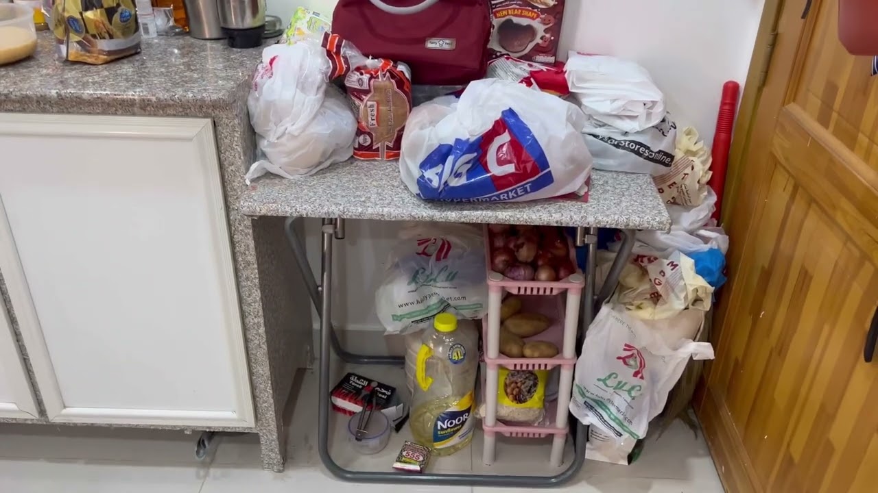 Our kuwait studio apartment tour in detail 🇰🇼 how much rent do we pay🤔 ❓❓