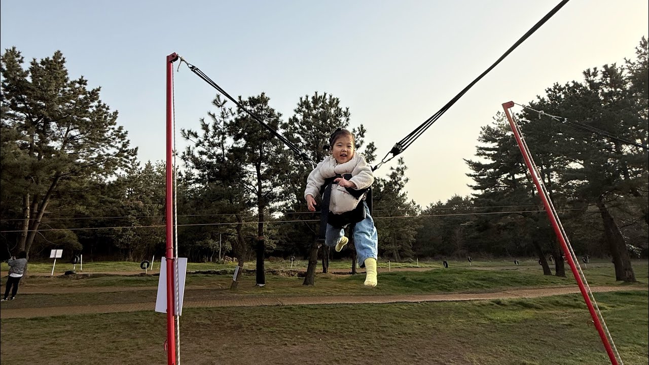 밧줄놀이터. 아빠 최애 장소 등극?