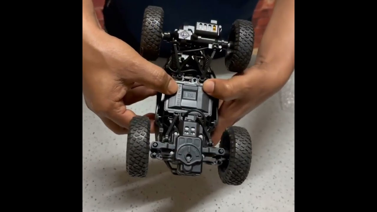 Un boxing and Test Toyco Rock Crawler | Monster RC Car with Smoke Function | Rechargeable Car Black 