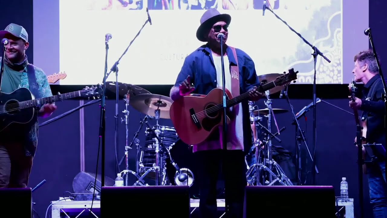 TAMWORTH COUNTRY MUSIC FESTIVAL - ABORIGINAL SHOWCASE