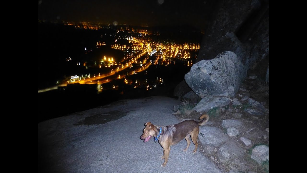 Escalada nocturna en solitario a la Ezequiel 130m/V Pico de la Miel la Cabrera