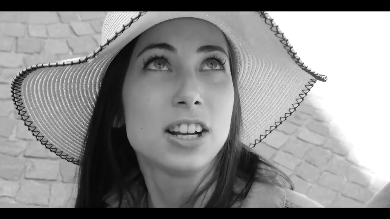 Insopportabilmente donna - Partenza per le vacanza