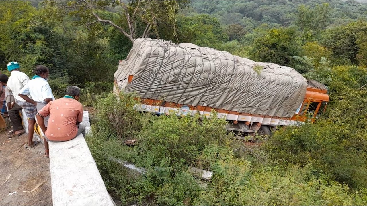 Brake Failure!!! 25 TON!!! Heavy Load  Truck Brake Failure Hills Road | Part 1