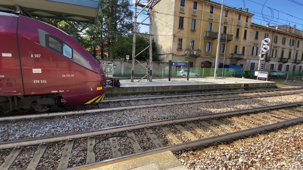 Partenze e arrivi alla stazione di Saronno