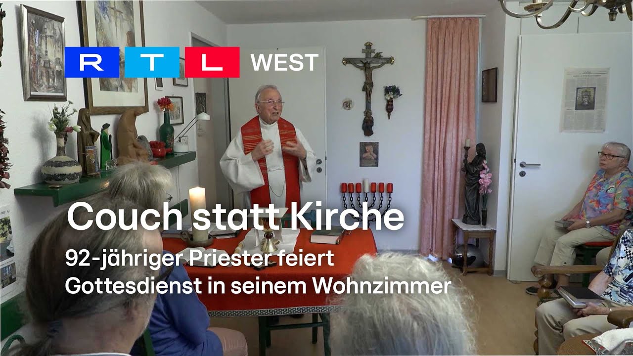 Couch statt Kirche: 92-jähriger Priester feiert Messe in seinem Wohnzimmer | RTL WEST, 25.08.2023