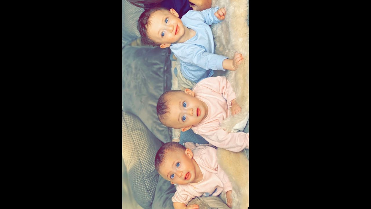 الدكتورة خلود وخلودي الصغيرة وأمين يلعبون مع التوأم الثلاثي (خالد👶🏼ليان👧🏼ليليان🧒🏼)