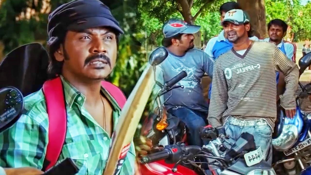 राघव लॉरेंस अपने टीम के साथ शपित ग्राउंड में #Cricket खेलने गया है