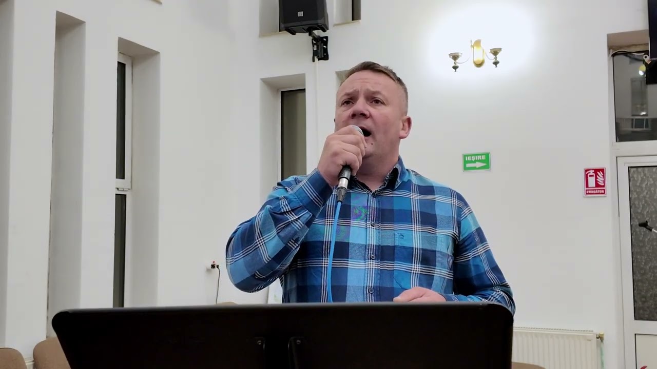 Brat Sandel - O șoaptă divină răsună întruna