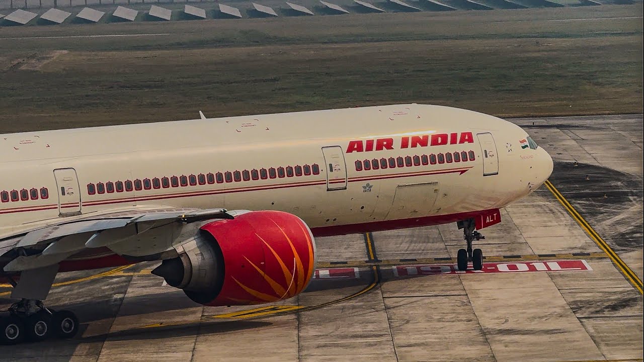 Plane spotting from Kolkata Airport/Aviation videos/aircraft/Vecc India/flight/AirIndia/